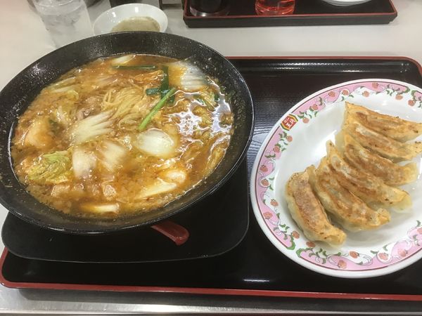 「餃子1人前242円(込み)が無料券で無料、他スタミナラーメン」@餃子の王将 森ノ宮店の写真