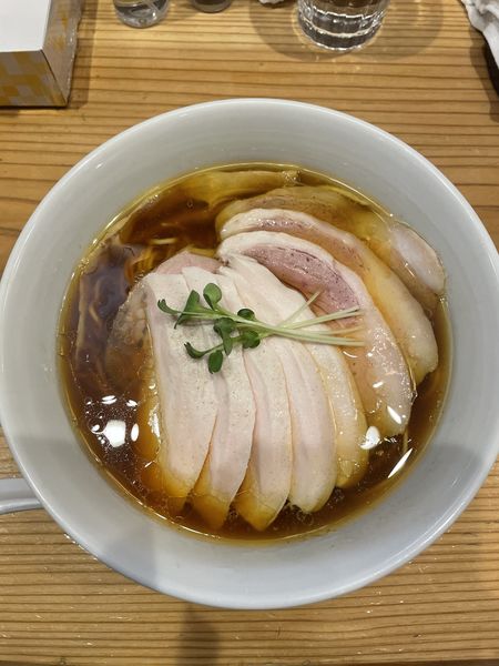 「醤油チャーシューらーめん+挽肉丼」@麺屋鈴春の写真