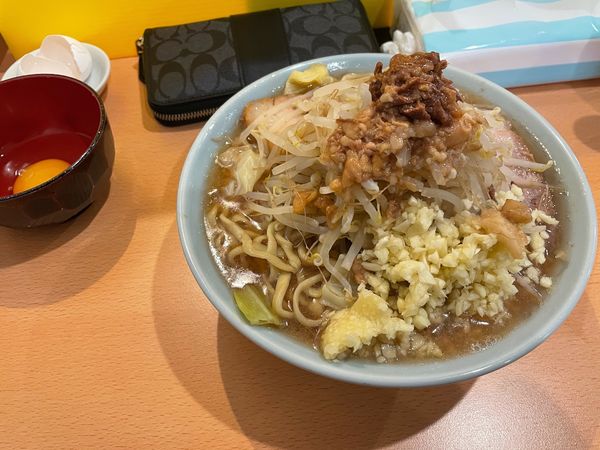 「ラーメン　豚1枚追加」@俺の生きる道 つくば店の写真