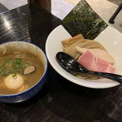 味玉豚骨魚介つけ麺