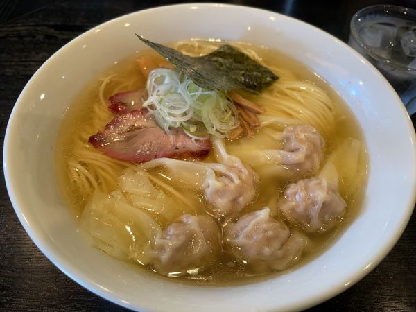 「ワンタンメン塩」@支那ソバ 小むろの写真