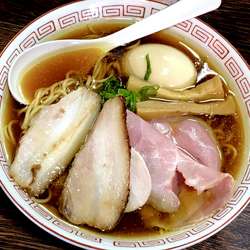 特製醤油らぁ麺