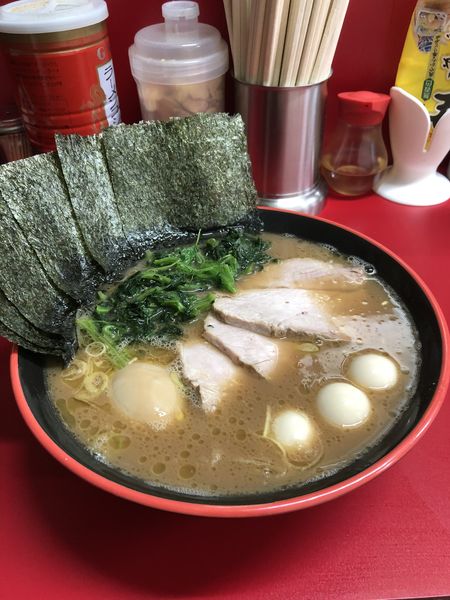 「勝鬨ラーメン」@横濱家系ラーメン 勝鬨家の写真
