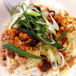 汁なし麻辣麺・辛さ増し