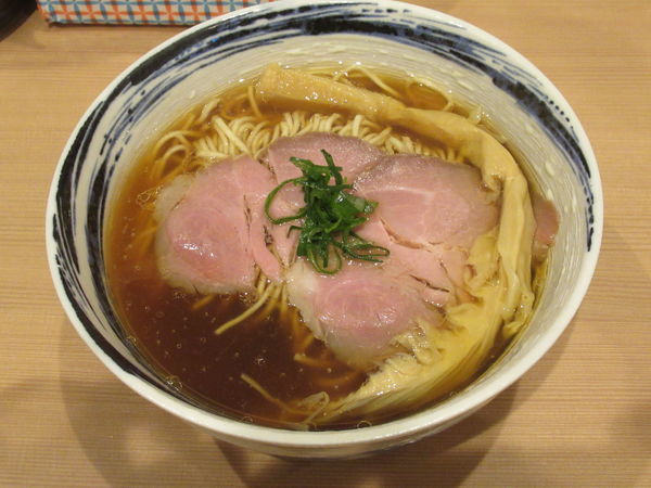 「醤油らぁ麺（780円）」@麺処 かず屋の写真