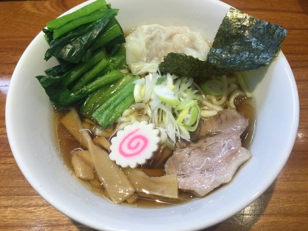 「らぁめん・小+海老ワンタン+江戸菜(¥530+100)」@神田らぁめん 悠 HARUKAの写真