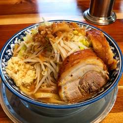 ラーメン豚2枚