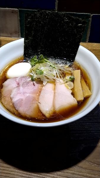 「特製中華そば　醤油+和え玉」@中華そば やま福の写真