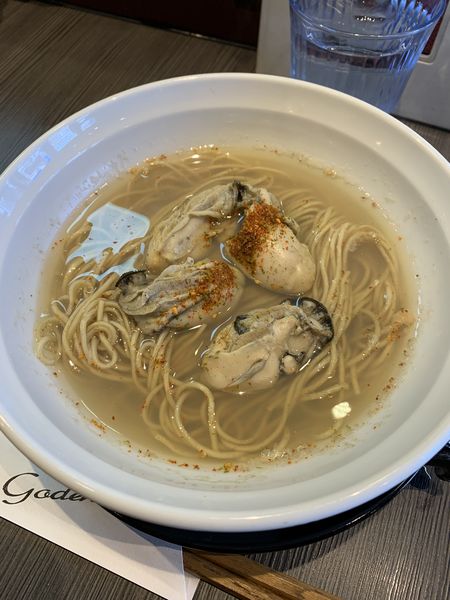 「牡蠣七味鯛そば 1050円」@柳麺 呉田-goden-の写真
