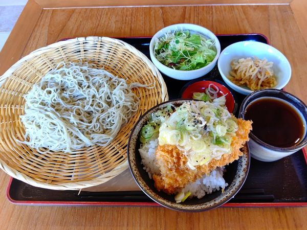 「特製更科つけ蕎麦カツ丼セット1,000円」@蒼屋の写真
