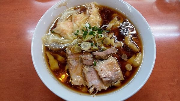 「海老ワンタン麺大盛り+濃口」@日陰の写真