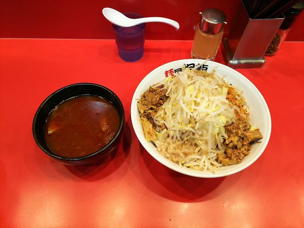 「辛いつけ麺 辛さ3倍 野菜あぶら増し ほぐしW」@麺屋 桐龍の写真