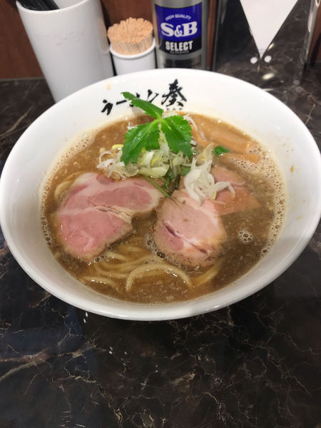 「【数量限定】魚介鶏そば 900円」@ラーメン 奏の写真