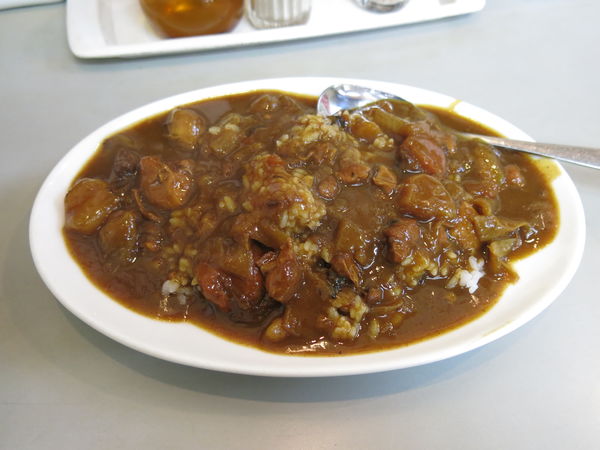 「カレーライスと湯麺(セット)：750円」@九麗瑠の写真