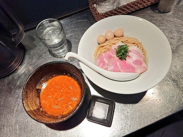 「濃厚甘海老ガーリックバターつけ麺＋うずら」@さんじの写真