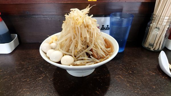 「らーめん うずら ヤサイ ニンニク」@ぶたけん。の写真