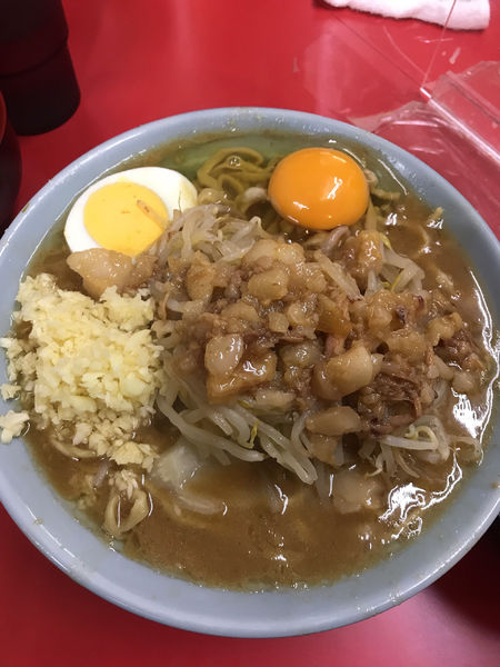 「富士丸ラーメン＋ブタカスアブラ＋生卵」@ラーメン富士丸 東浦和店の写真