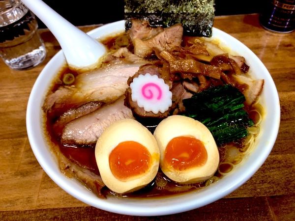 「醤油チャーシュー麺」@オランダ軒の写真