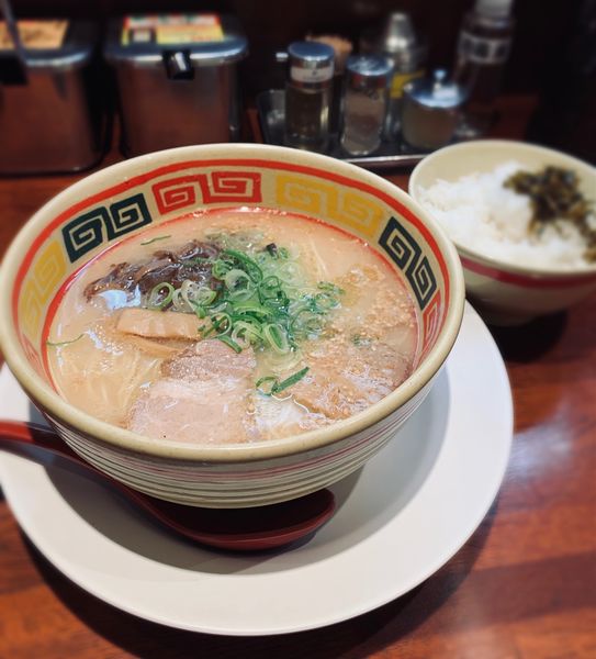 「九州じゃんがら（バリかた￥690）＋ごはん（￥130）」@九州じゃんがらプラスの写真