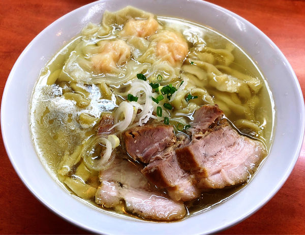 「海老ワンタンメン(麺大盛)」@日陰の写真