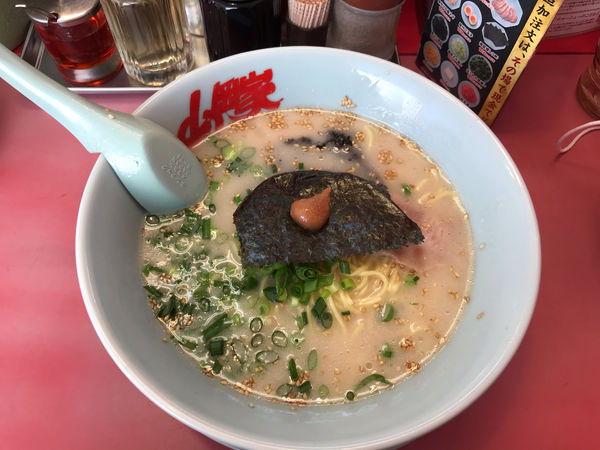 「朝ラーメン」@山岡家 平塚店の写真