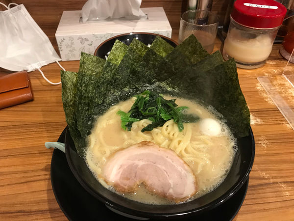 「しお」@町田商店 小田原店の写真