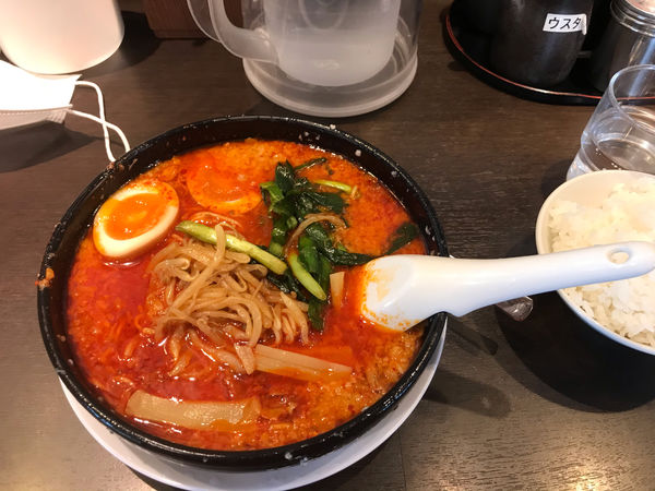 「旨辛麺」@来来亭 小田原成田店の写真