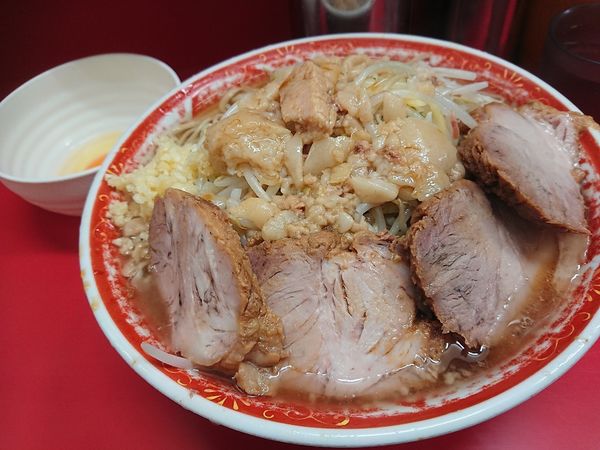 「大豚ラーメン カタカタ」@ラーメン二郎 上野毛店の写真