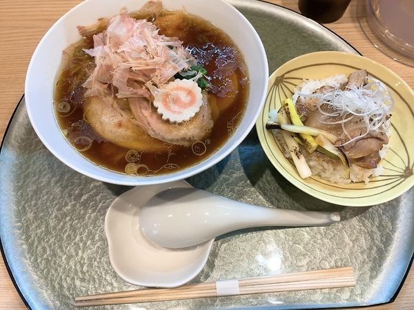 「極上かつお節の中華そば」@中華そば 深緑の写真