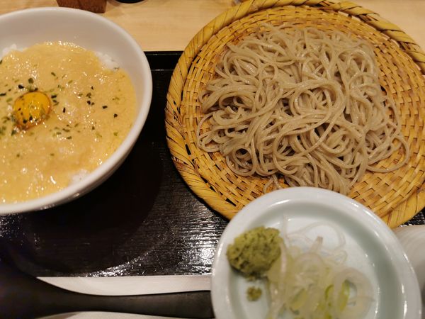 「山カケと蕎麦」@ソバキチ 池袋東武店の写真