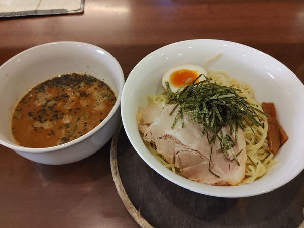 「えび風味のほろにが味噌つけ麺」@らーめん三吉の写真