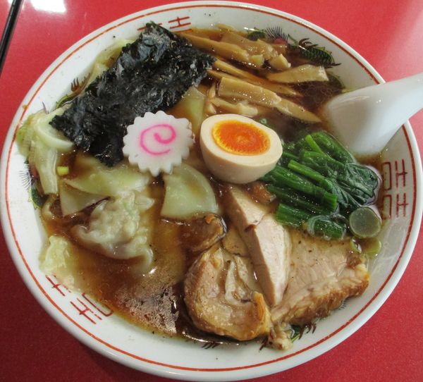 「ワンタン麺（並）780円」@多文の写真