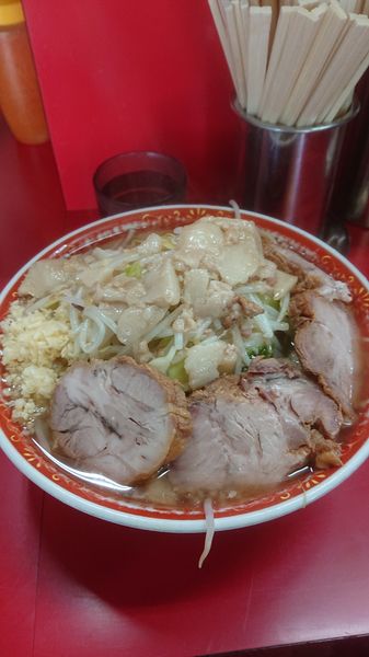 「大豚カタカタ  野菜  ニンニク  油」@ラーメン二郎 上野毛店の写真
