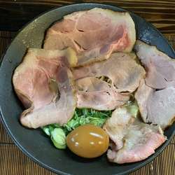 豚魚中華そば🍜肉トッピング