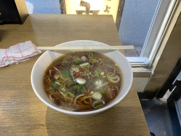 「かけそば220円」@一由そば 日暮里店の写真