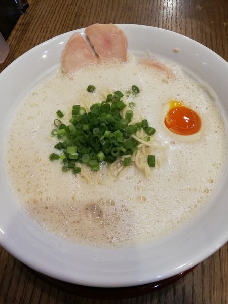 「アワトロラーメン」@アワトロ龍宮の写真
