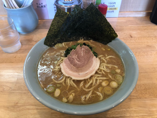 「豚骨ラーメン」@横浜家系らーめん 玉家の写真