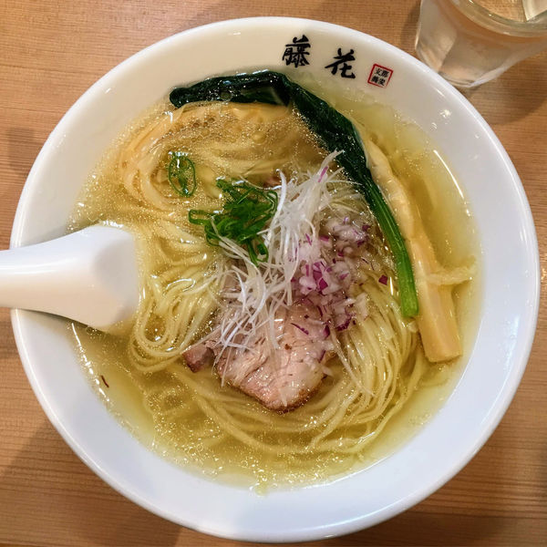 「らぁ麺 塩 880円」@支那蕎麦屋 藤花の写真