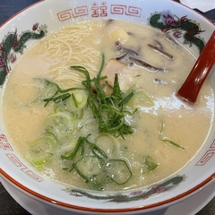 博多長浜ラーメン まる長 鶴見緑店の写真