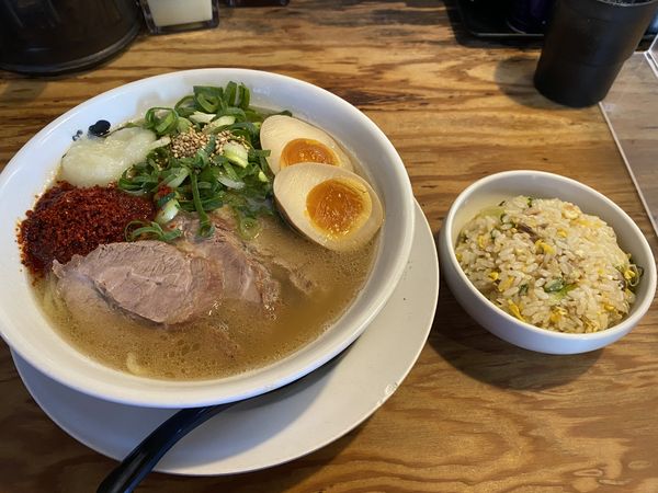「塩Y'sラーメン　990円」@Y's Dining Barの写真