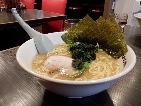 「豚骨ラーメン　醤油」@らーめん ふじ家の写真