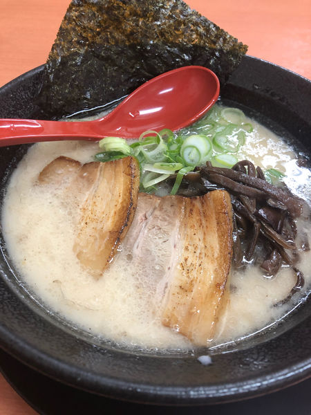 「白豚骨 炙りチャーシュー丼」@博多らーめん 一心堂 新中野店の写真