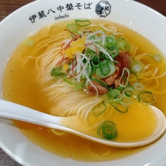 伊蔵八中華そばの画像