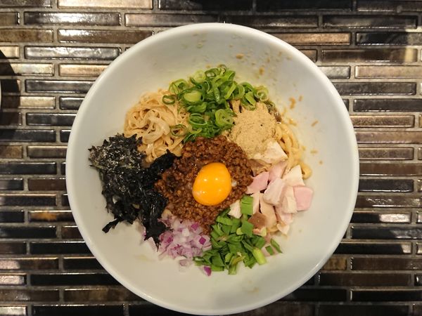 「台湾まぜそば」@noodles kitchen GUNNERS 新丸子店の写真