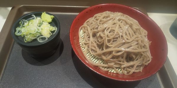 「大もりそば」@名代 富士そば 学芸大学駅前店の写真