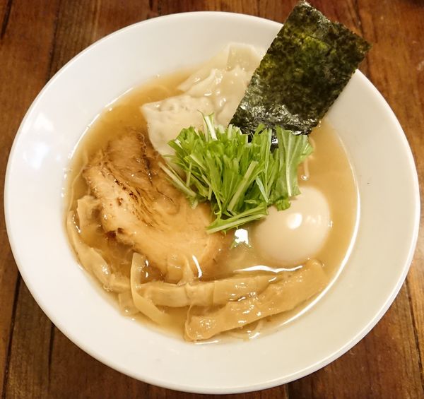 「味玉塩旨そば＋わんたん(2個)」@武麗舞の写真