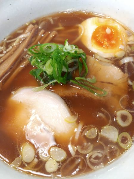 「魚介ラーメン・しょうゆ」@3104丁目の写真