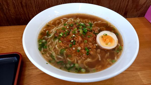 「ピリ辛ラーメン・醬油・大盛」@ラーメン・餃子 喜楽の写真