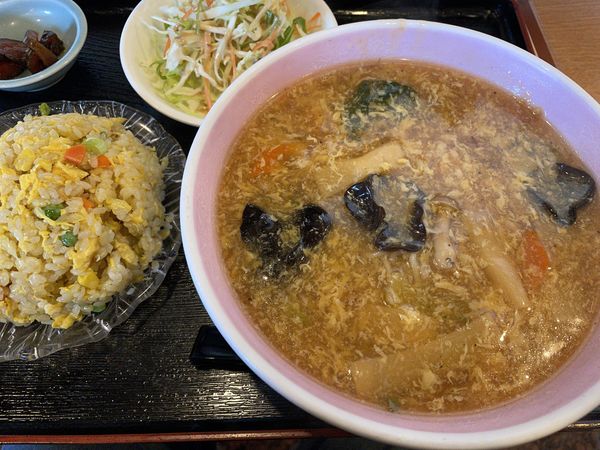 「金鳳ラーメン・餃子（５コ）」@金鳳 行田店の写真