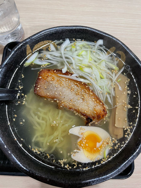 「炙り塩ラーメン」@函館麺屋 四代目の写真